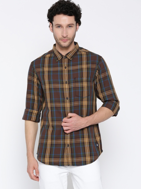 

SPYKAR Men Brown & Beige Regular Fit Checked Casual Shirt