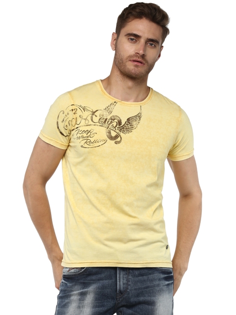 

SPYKAR Men Yellow Printed Round Neck Pure Cotton T-shirt