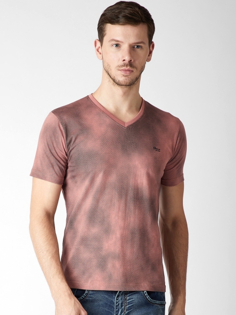 

Okane Men Pink Printed V-Neck T-shirt