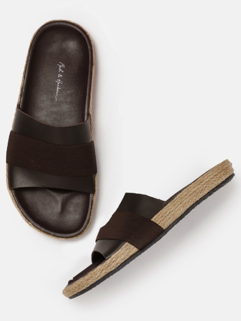 

Mast & Harbour Men Brown Comfort Sandals
