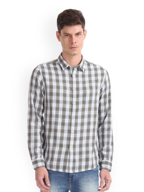 

Flying Machine Men Grey & White Regular Fit Checked Casual Shirt