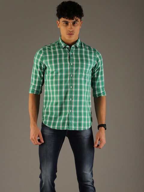 

Flying Machine Men Green & White Slim Fit Checked Casual Shirt