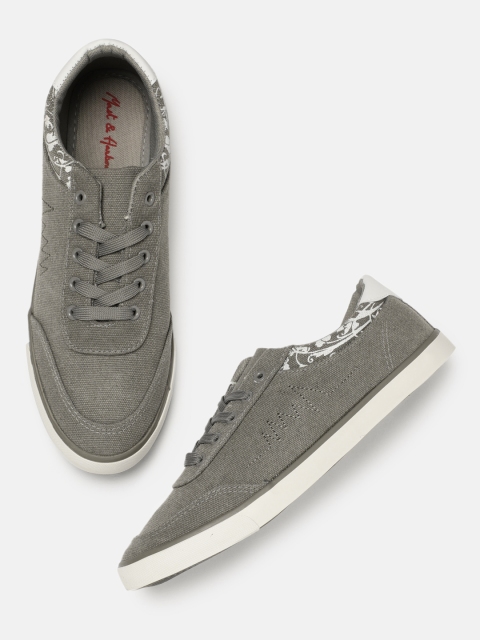 

Mast & Harbour Men Grey Sneakers