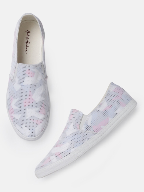 

Mast & Harbour Men White Printed Slip-On Sneakers