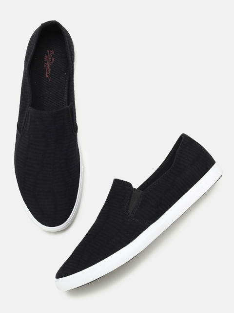 

Roadster Men Black Slip-On Sneakers
