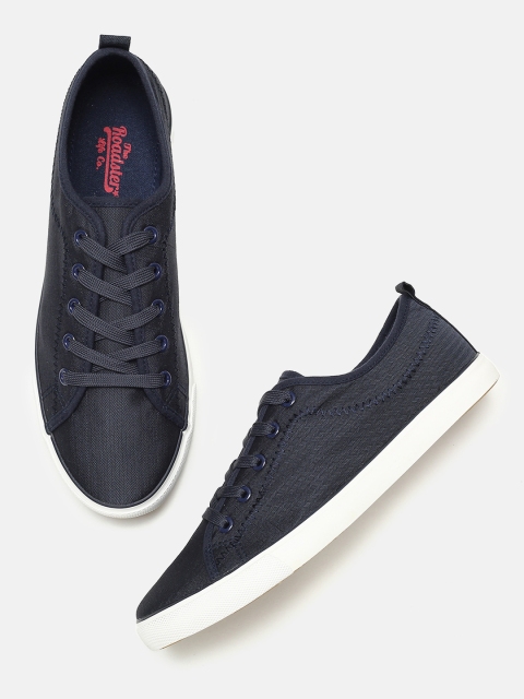 

Roadster Men Navy Blue Sneakers