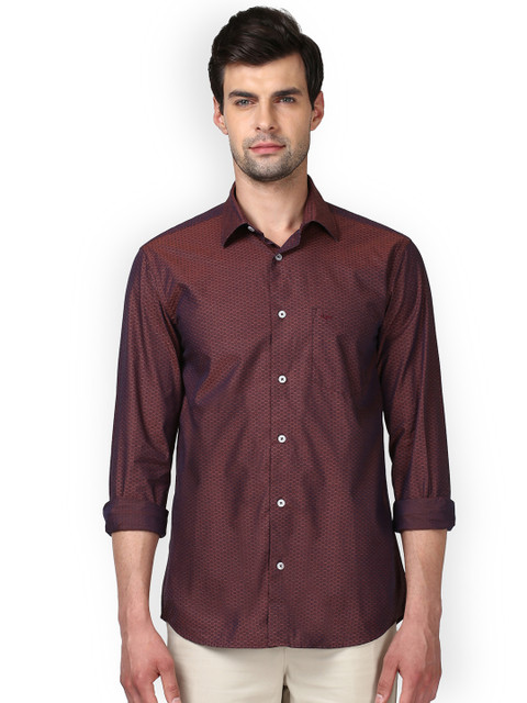 

ColorPlus Men Maroon Tailored Fit Printed Casual Shirt