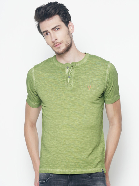 

VUDU Men Green Solid Henley Neck T-shirt