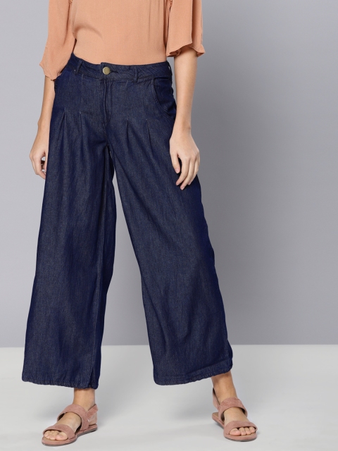 

Chemistry Women Blue Regular Fit Faded Parallel Chambray Trousers