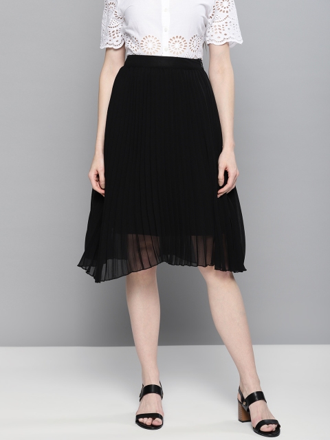 

Chemistry Black Pleated Flared Skirt