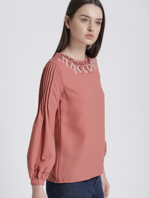 

Chemistry Women Pink Solid Embroidered Top