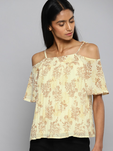 

Chemistry Women Cream-Coloured Semi-Sheer Printed Top