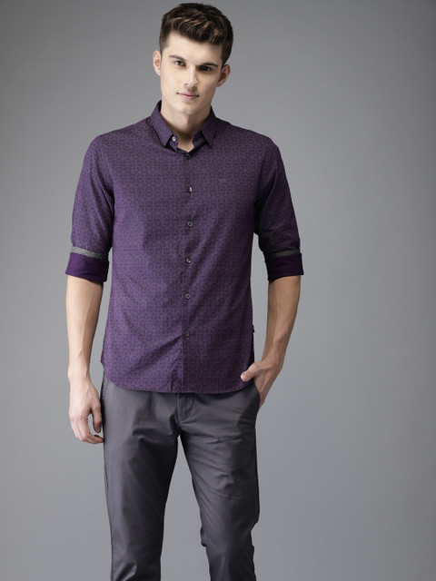 

Flying Machine Men Purple Slim Fit Printed Casual Shirt