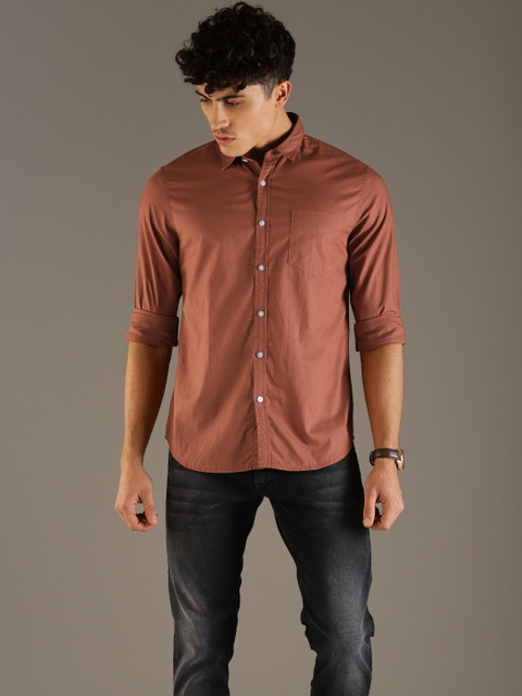 

Flying Machine Men Rust Red Slim Fit Solid Casual Shirt