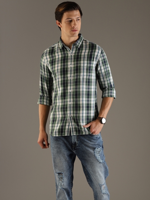

Flying Machine Men Green & White Slim Fit Checked Casual Shirt