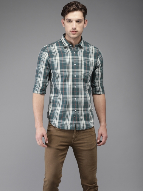 

Flying Machine Men Green & White Slim Fit Checked Casual Shirt