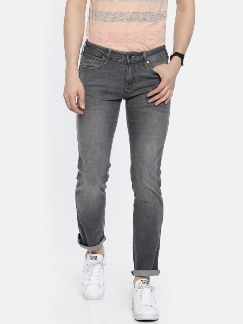 

Wrangler Men Grey Slim Fit Low-Rise Skanders Fit Stretchable Jeans
