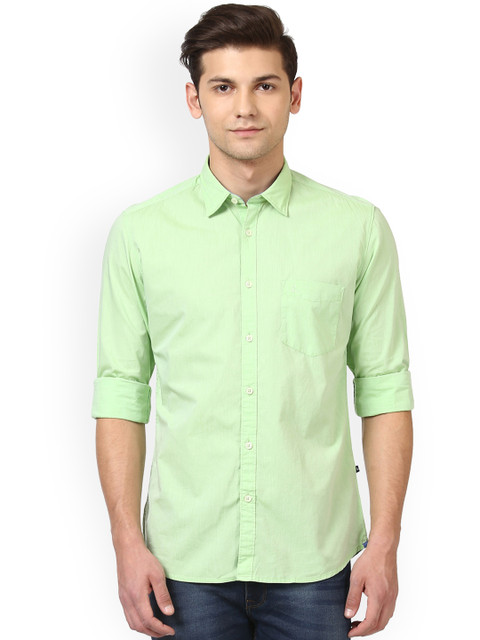 

Parx Men Green Slim Fit Solid Casual Shirt