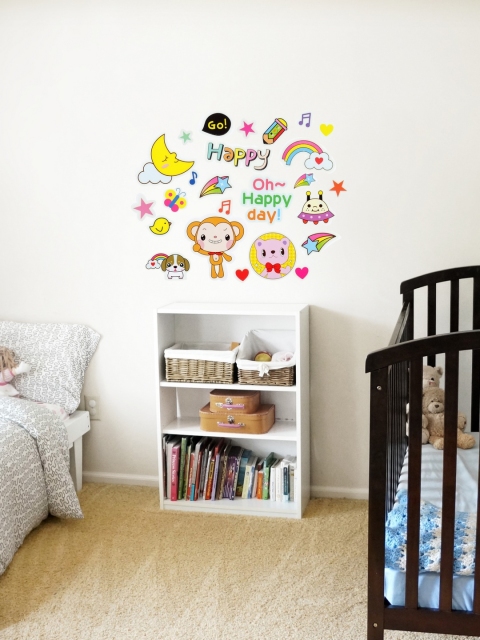 

Cortina Multicolored Happy Face Wall Sticker, Multi