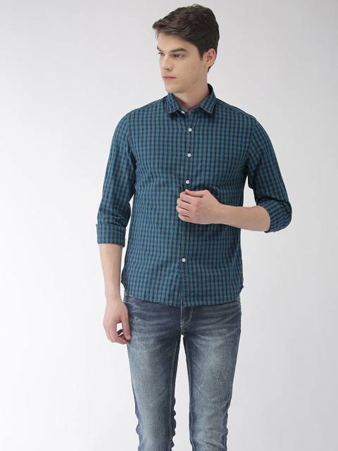 

Flying Machine Men Blue & Black Regular Fit Checked Casual Shirt