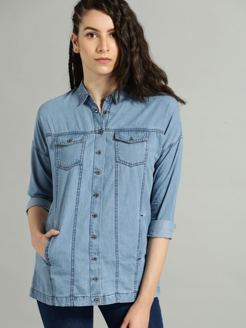 

Roadster Women Blue Regular Fit Chambray Casual Shirt