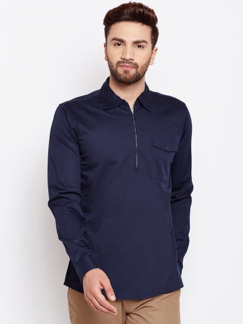 

Cottonworld Men Navy Blue Regular Fit Solid Casual Shirt