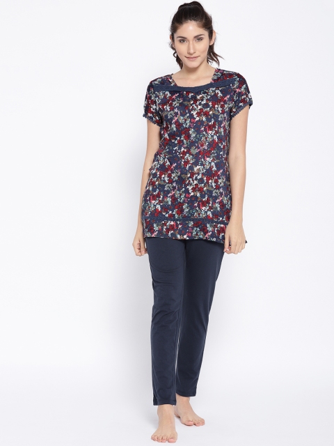 

MADAME M SECRET Women Navy Blue Printed Night Suit S8S30180