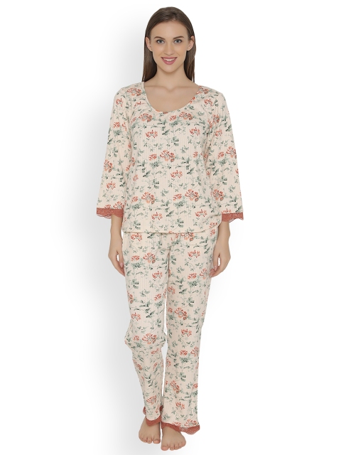

Clovia Beige Printed Lounge Set LS0307P22XL
