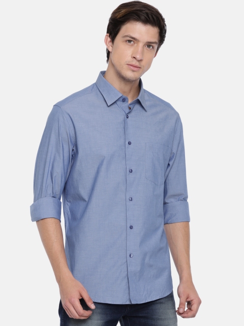 

Indian Terrain Men Blue Slim Fit Solid Casual Shirt