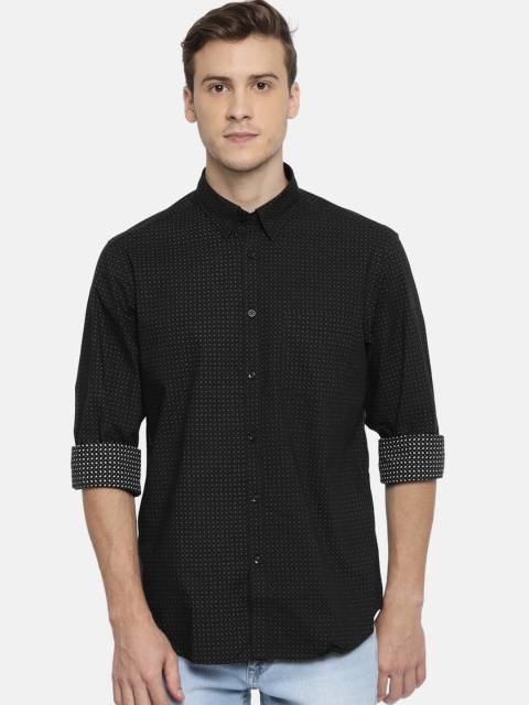 

Indian Terrain Men Black Slim Fit Printed Casual Shirt