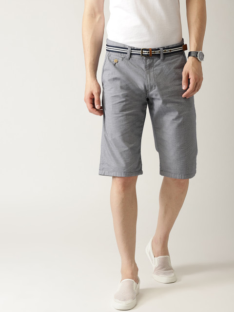 

ESPRIT Men Grey Solid Slim Fit Regular Shorts