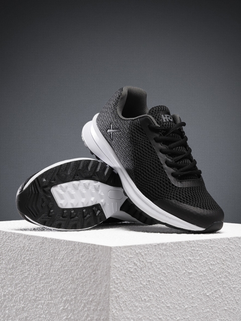 

HRX by Hrithik Roshan Men Black Street Run Shoes