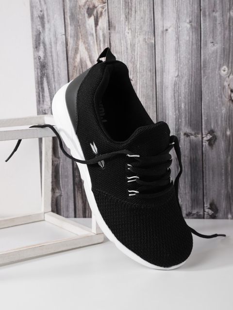 

Crew STREET Women Black Running Shoes