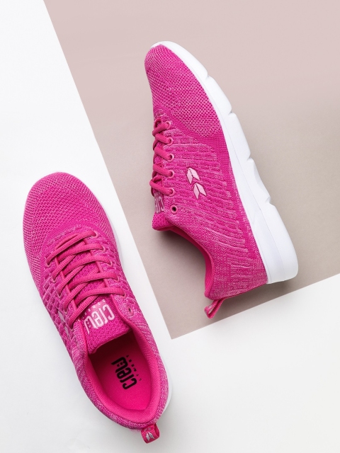 

Crew STREET Women Pink Running Shoes