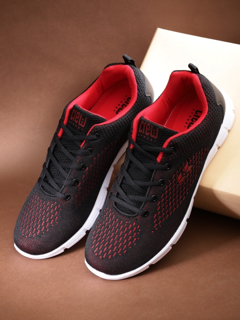

Crew STREET Men Black & Red Running Shoes