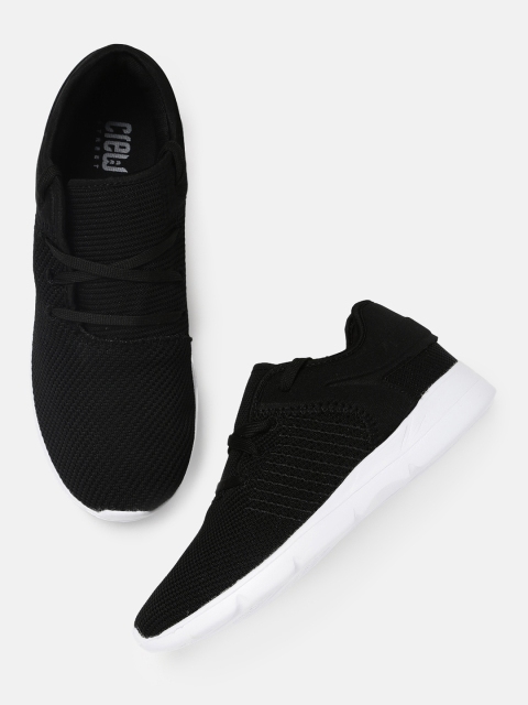 

Crew STREET Men Black Running Shoes