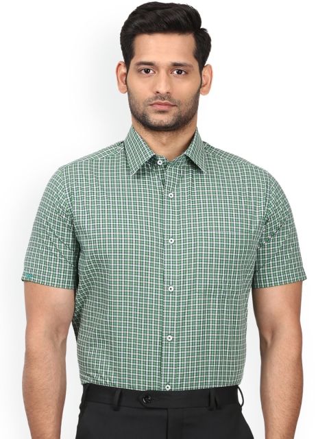 

Park Avenue Men Green Regular Fit Checked Formal Shirt