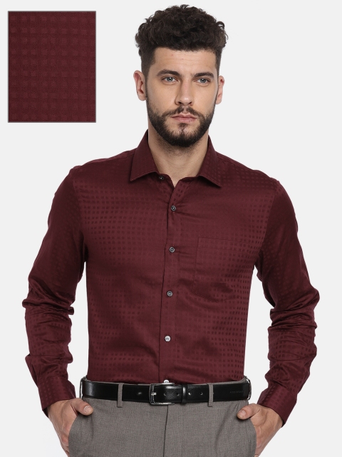

Arrow Men Burgundy Regular Fit Solid Formal Shirt