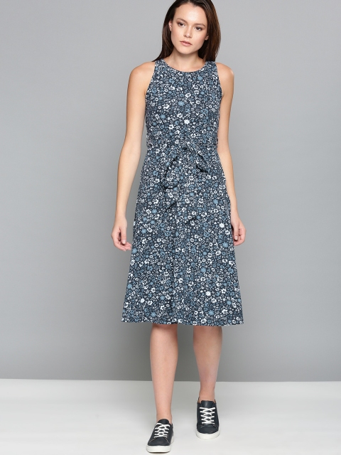 

Chemistry Women Black & Grey Printed A-Line Dress