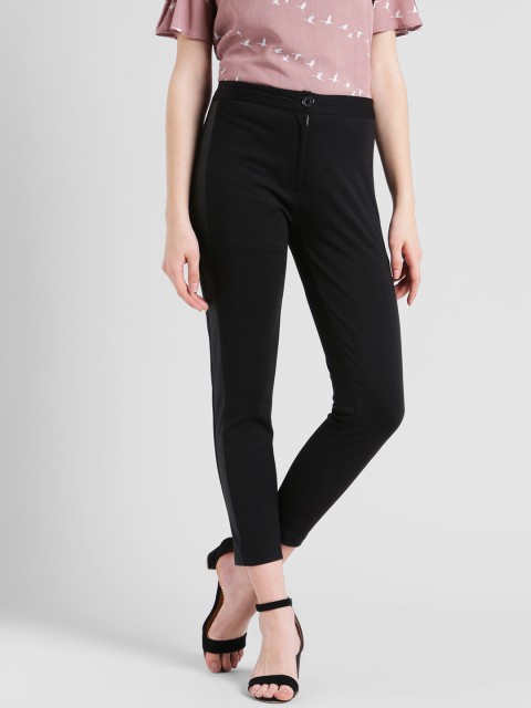 

Zink London Women Black Comfort Skinny Fit Solid Regular Trousers