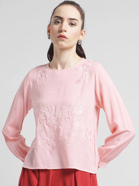 

Zink London Women Pink Solid Embroidered Top
