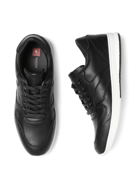 

INVICTUS Men Black Sneakers
