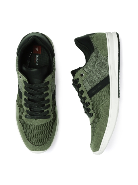 

INVICTUS Men Olive Green Sneakers