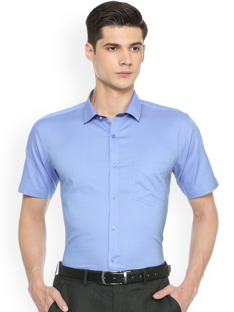 

V Dot Men Blue Slim Fit Solid Formal Shirt