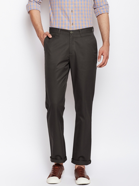 

Blackberrys Men Charcoal Grey Regular Fit Solid Casual Trousers