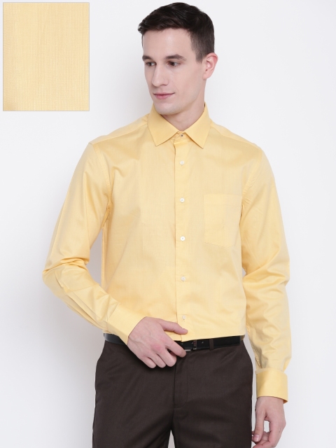

Blackberrys Men Yellow Slim Fit Solid Formal Shirt