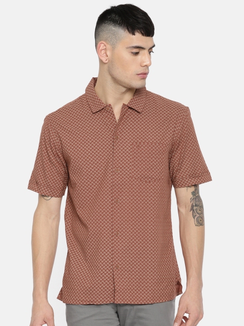 

Indian Terrain Men Rust Brown Chiseled Slim Fit Printed Casual Shirt