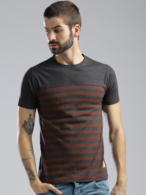 

Hubberholme Men Charcoal Grey & Rust Brown Striped Round Neck T-shirt