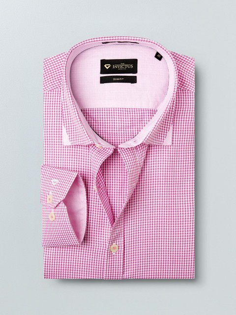 

INVICTUS Men Pink Slim Fit Self Design Semiformal Shirt