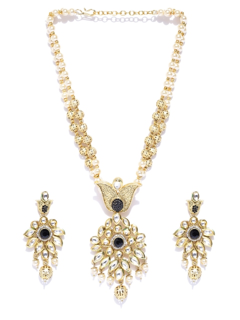 

PANASH Gold-Toned & Off-White Kundan-Studded Jewellery Set